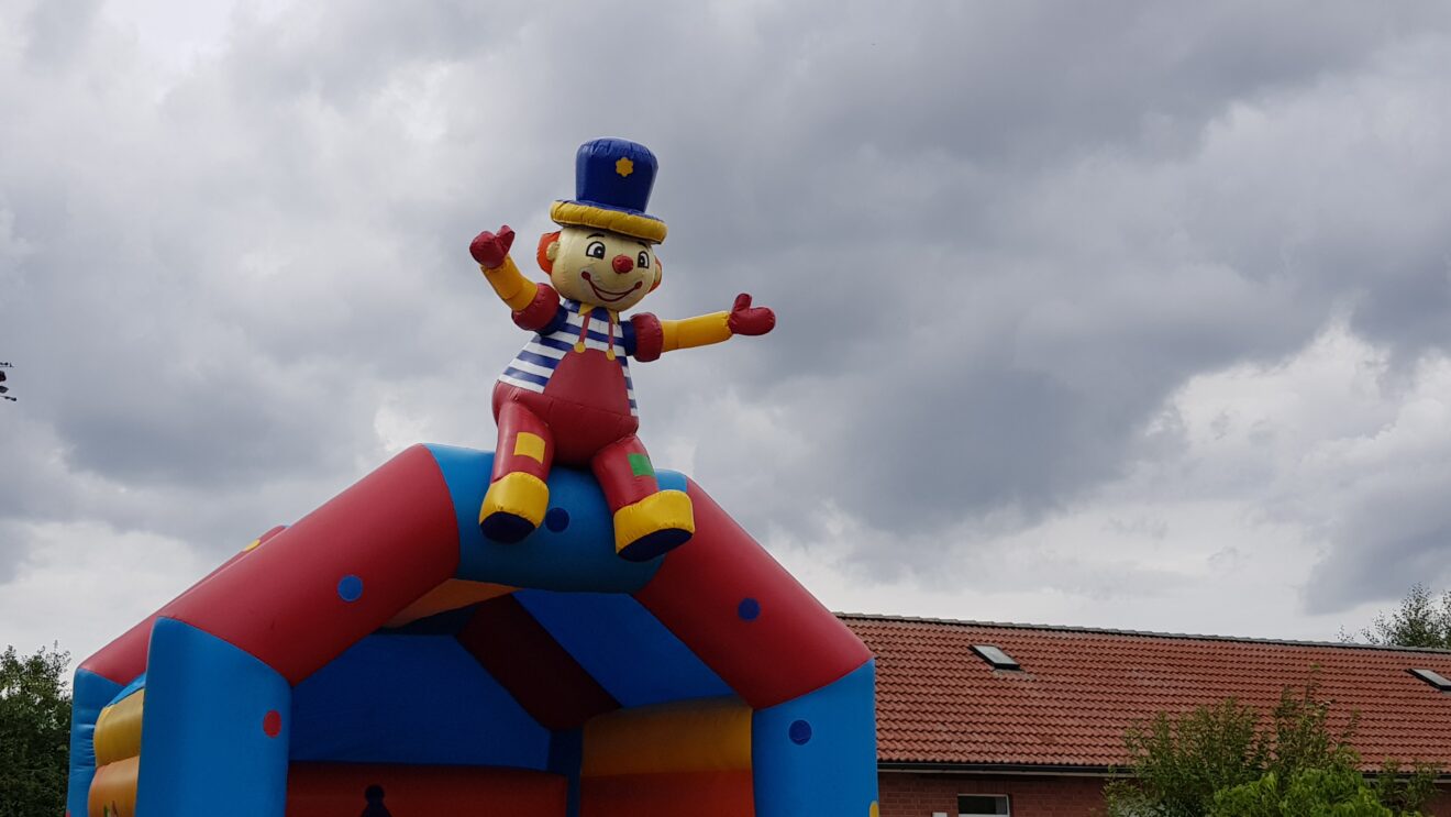 Das erste Kinderfest in der Gemeinde Pingelshagen
